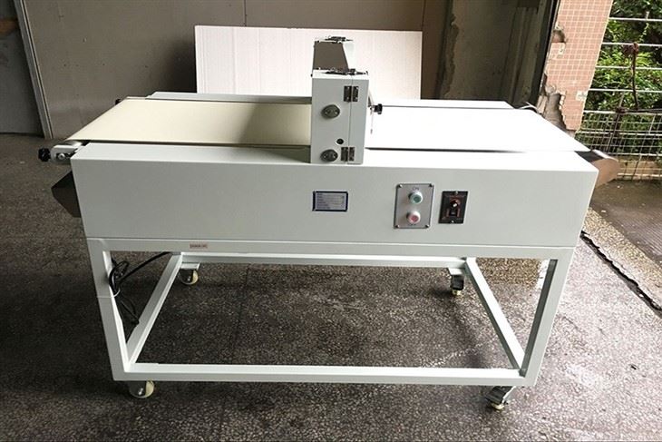 Sponge Cake Horizontal Slicing Machine